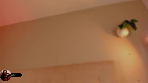 INSTAGRAM  m2221     online show from April 2026 01:41:01 PM