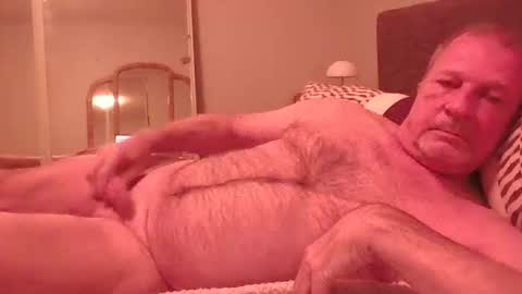 Naked4Ladies online show from October 2025 07:34:01 AM