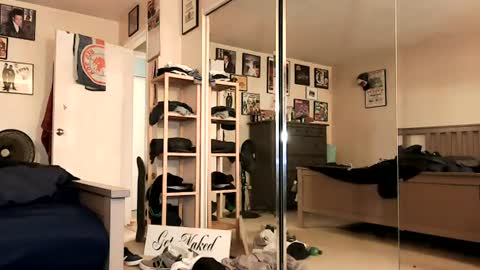 Snapshot of nakedmonkey chatting on July 2026 01:44:01 AM nakedmonkey online show from July 2026 01:44:01 AM