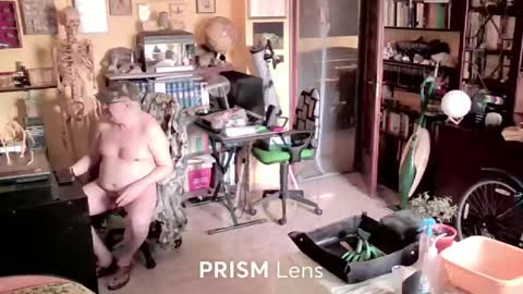 Snapshot of nakednudist72 chatting on March 2026 08:40:01 AM Naked Naturist online show from March 2026 08:40:01 AM