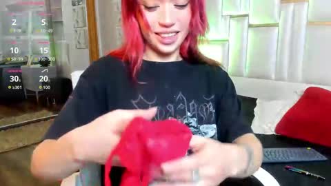 Snapshot of namearohouse chatting on October 2025 12:17:01 PM ----Namea------ online show from October 2025 12:17:01 PM