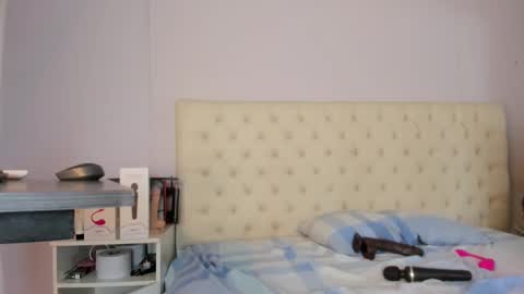 nami_sam online show from December 2024 08:25:02 PM