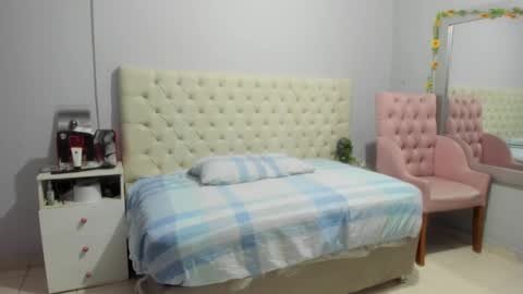 nami_sam online show from December 2024 12:51:02 PM