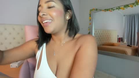 nami_sam online show from December 2024 07:16:02 PM