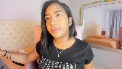 nami_sam online show from December 2024 02:22:02 PM