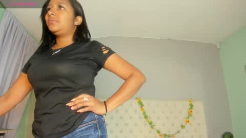 nami_sam online show from March 2025 12:30:02 PM