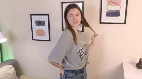 Snapshot of nami_yats chatting on February 2026 08:57:01 AM Alice online show from February 2026 08:57:01 AM