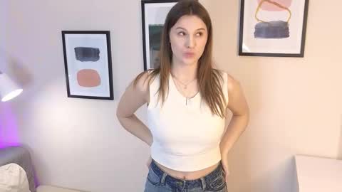 Snapshot of nami_yats chatting on February 2026 09:09:02 AM Alice online show from February 2026 09:09:02 AM