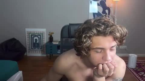 Georges online show from January 2025 08:30:01 PM