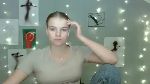 Nana online show from September 2025 08:38:01 AM