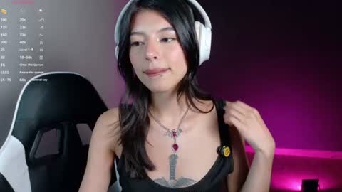 Nana  Natalia online show from July 2026 11:31:01 PM