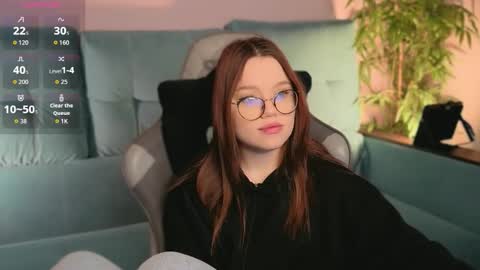 Maeve online show from September 2025 08:14:01 AM