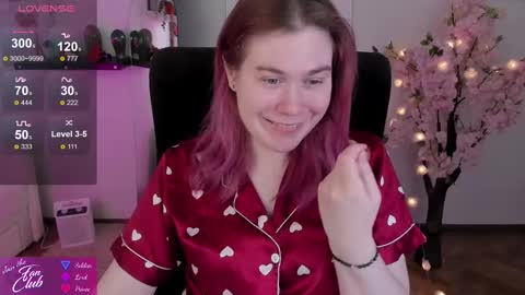 Nancy online show from February 2025 12:00:02 PM