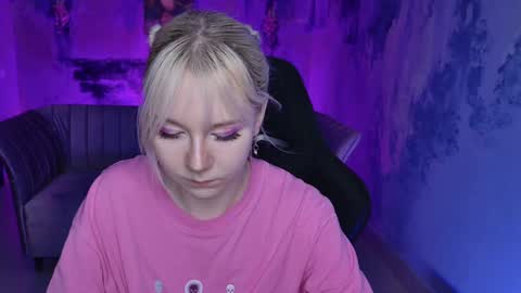 nancymartinez online show from March 2025 01:07:01 PM