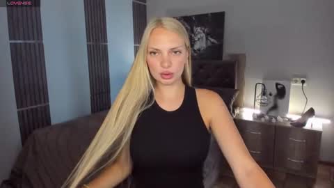 NancySummer online show from July 2026 10:18:01 AM