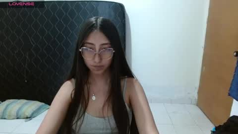 Snapshot of nanylux chatting on May 2026 04:40:01 AM nanylux online show from May 2026 04:40:01 AM