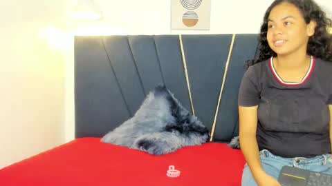 naomi_x0 online show from March 2026 01:18:01 PM