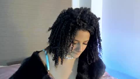 Snapshot of naomidawsonn chatting on October 2025 11:04:02 PM naomidawson online show from October 2025 11:04:02 PM