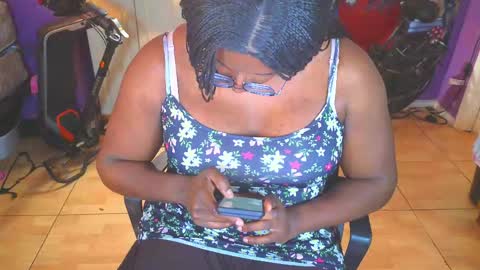 Snapshot of naomifux chatting on June 2026 09:51:01 PM Naomi online show from June 2026 09:51:01 PM