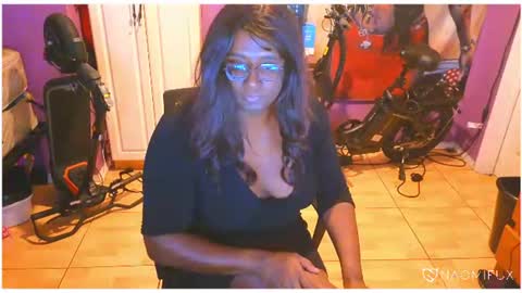 Naomi online show from June 2026 10:47:02 PM