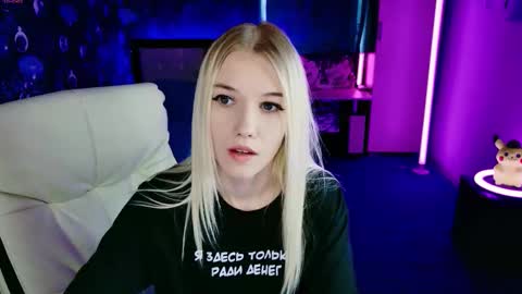 naomihita online show from February 2026 12:21:01 PM