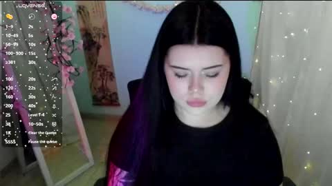 Naomi online show from April 2026 06:14:01 AM