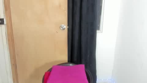 naomiwildburn online show from March 2025 04:02:01 PM