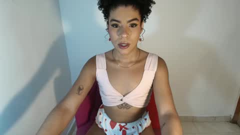 naomiwildburn online show from September 2025 01:56:01 PM