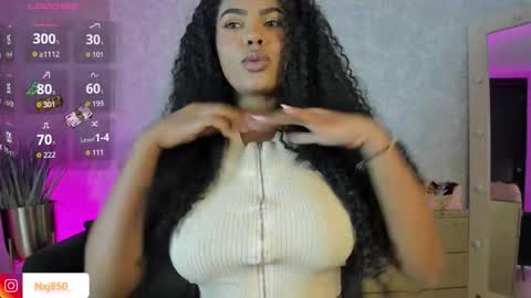 Naomi     online show from October 2025 02:45:01 AM