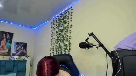 naomy online show from February 2025 11:36:02 PM