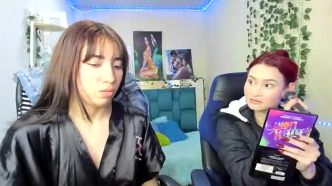 naomy online show from February 2025 11:12:02 PM