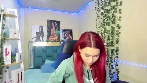 naomy online show from March 2025 07:17:01 PM