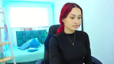 naomy online show from September 2025 07:28:01 PM