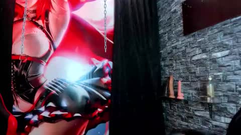 naomy  online show from October 2025 11:31:01 AM