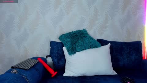 Naomy Cole online show from January 2025 12:16:01 AM