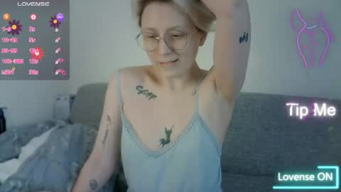 NaozuQAce online show from May 2026 10:01:01 AM