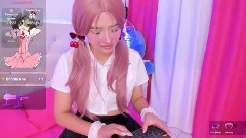 nara_pink online show from February 2026 06:06:02 PM