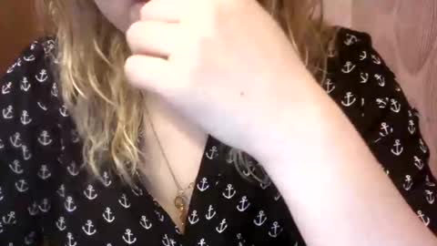 NarcisJill online show from January 2025 12:01:01 PM