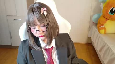 Snapshot of naree_masaki chatting on May 2026 01:48:02 PM Naree online show from May 2026 01:48:02 PM