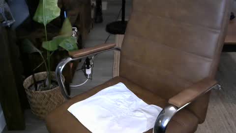 Snapshot of nareth338 chatting on September 2025 08:48:02 AM nareth338 online show from September 2025 08:48:02 AM