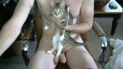 Snapshot of nareth338 chatting on November 2025 05:35:01 PM nareth338 online show from November 2025 05:35:01 PM