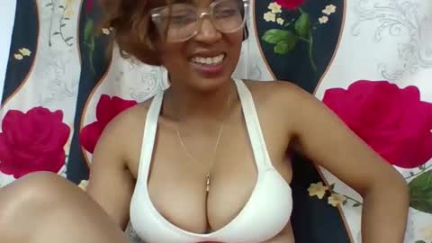 Snapshot of narindra884634 chatting on March 2026 07:21:02 PM narindra884634 online show from March 2026 07:21:02 PM