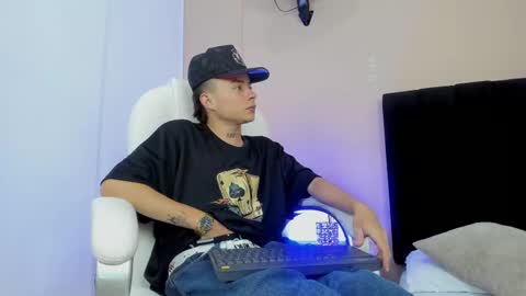 Nascary Fox online show from September 2025 08:00:02 PM