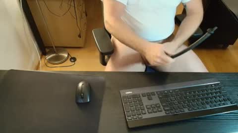 nase online show from November 2025 08:03:02 AM