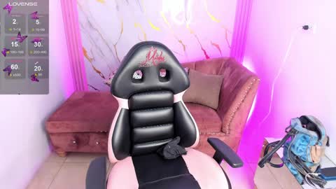 Call me Nasha    online show from April 2026 07:29:01 PM