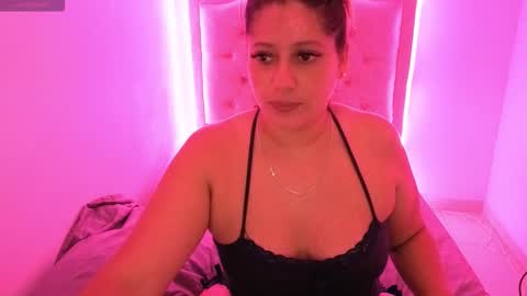 Nasly batista  online show from September 2025 04:34:02 AM