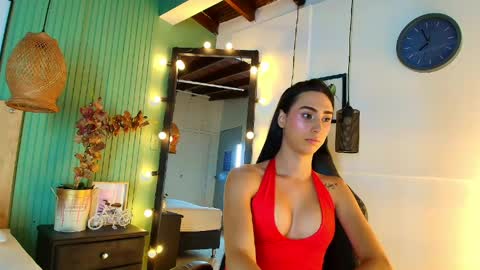 nasly_smit online show from May 2026 06:48:02 PM