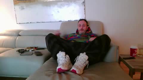 nassobout online show from December 2024 11:39:01 PM