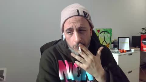 nassobout online show from February 2025 07:59:02 PM