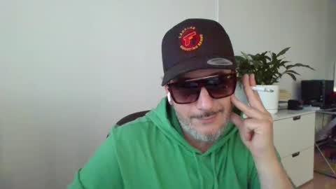 nassobout online show from September 2025 10:10:02 PM